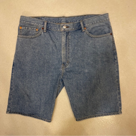Levi’s 505 men’s denim shorts waist size 40. - Picture 1 of 5
